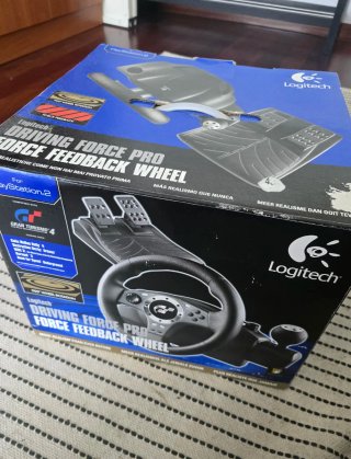 Volante Logitech Driving Force Pro PS2/PS3/PC