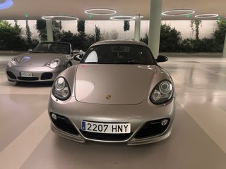 PORSCHE CAYMAN R