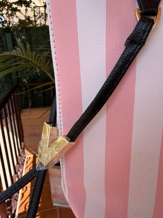 Bolso Victoria's Secret Rayas Rosas y Blancas