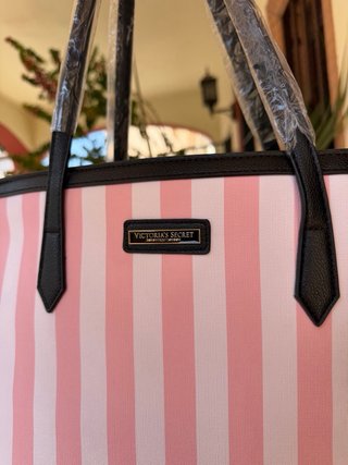Bolso Victoria's Secret Rayas Rosas y Blancas