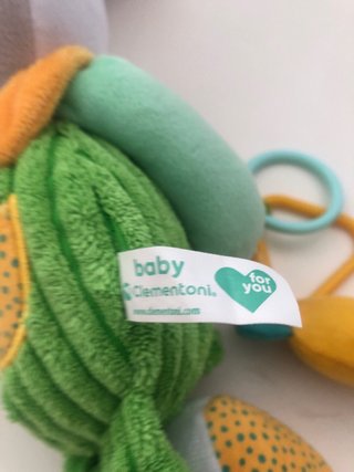 Lote 3 peluches: perro, conejo y reno