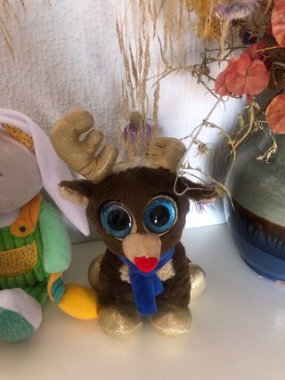 Lote 3 peluches: perro, conejo y reno