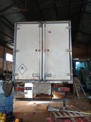 Camión Scania P230