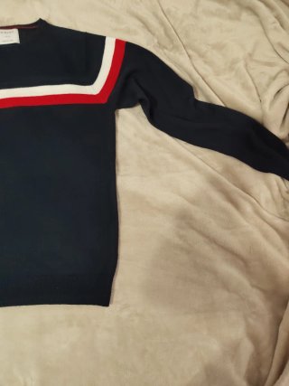 Jersey azul y rojo