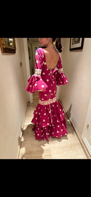 Traje Flamenca Espalda Descubierta Lunares
