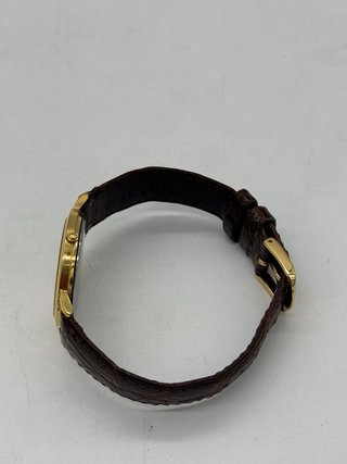 Reloj Seiko Dorado Correa Marrón