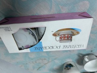 Juego de café Pontesa de porcelana