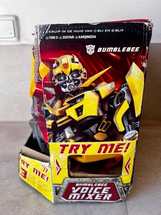 Casco  Bumblebee Transformers ROTF Hasbro 2009