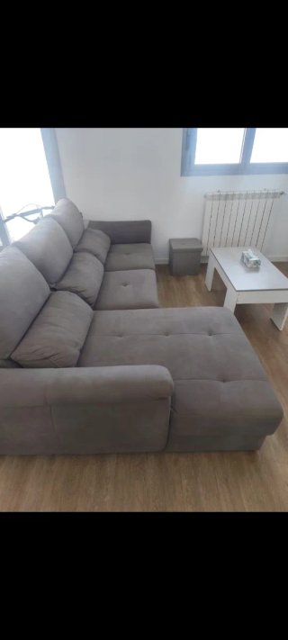 Sofá chaiselongue gris tela solo hasta el sabado