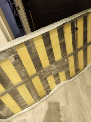 Vendo un somier de 90cm con nido a estrenar