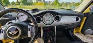 MINI One 2004