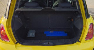 MINI One 2004
