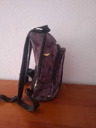 Mochila pequeña UP