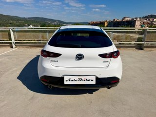 Mazda 3 2025