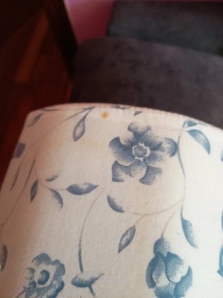 Costurero de tela con asa y madera