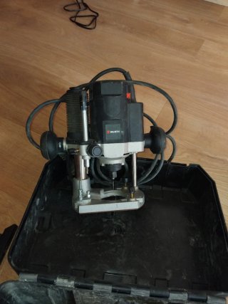 Máquina de carpintería Wurth OF 1100-E