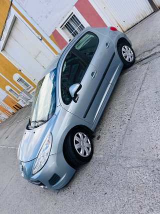 Peugeot 207 2010
