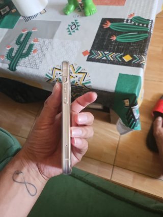 iPhone 13 Rosa