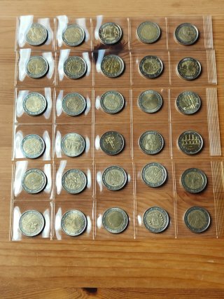 Lote 50 Monedas 2 Euros Conmemorativas