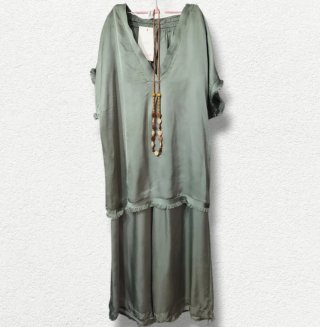 Conjunto blusa/pantalon + regalo collar