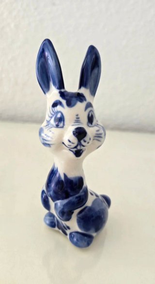 Figura Conejo Porcelana Gzhel Azul Blanco