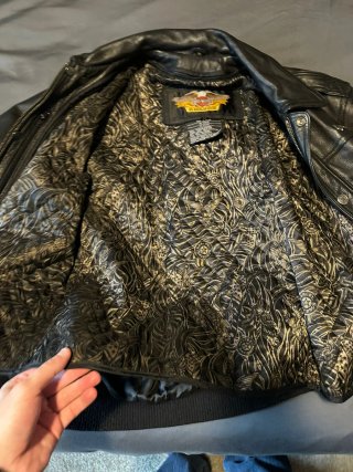HARLEY -CHAQUETA DE CUERO - FORRO DESMONTABLE.