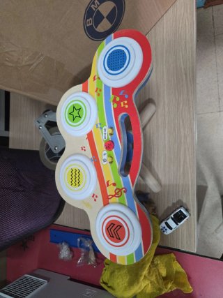 Juguete perro peluche con sombrero y gafas