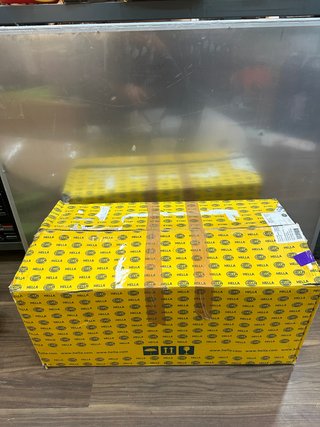 HELLA  LED/Halógena-Faro  Mercedes Benz w212