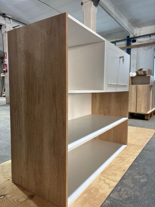 Mostrador expositor moderno madera y cristal