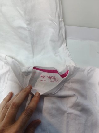 Lote 3 Camisetas Niña Talla 9-10 y 6-7.