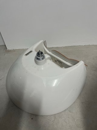 Lavabo de porcelana blanco