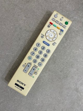 Televisor Sony Bravia 19” con Mando