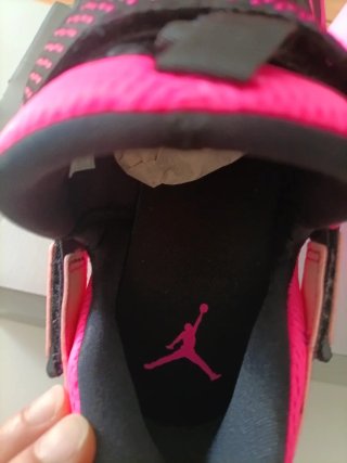 Zapatillas Jordan Niña Rosa y Negra