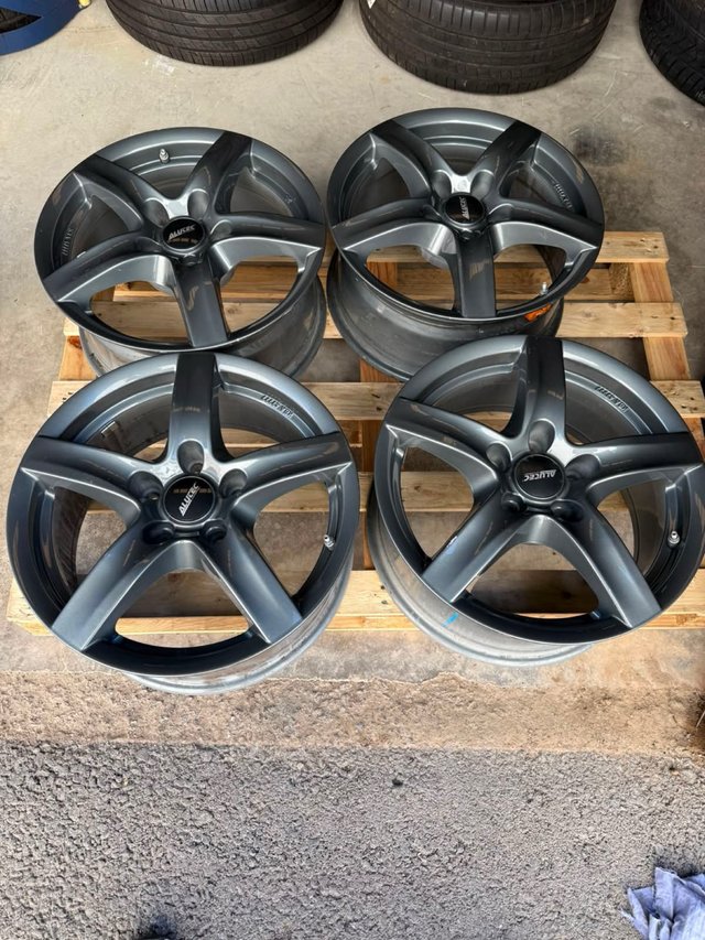Llantas Alutec R17 5/127 KBA 47777