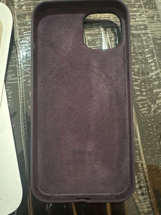Funda Silicona iPhone 14 MagSafe Morado