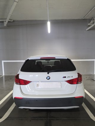 BMW X1 2012