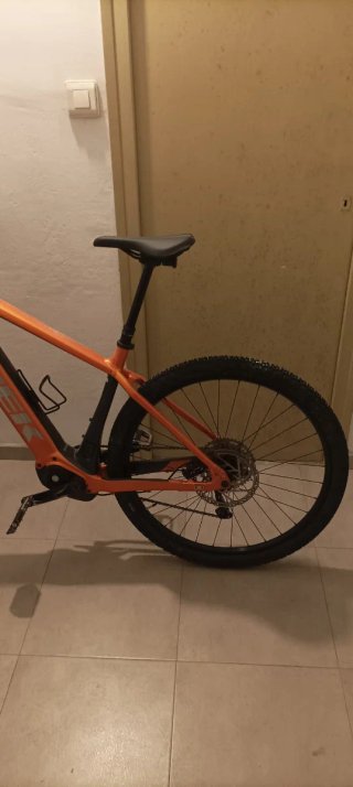 Bicicleta Eléctrica Trek Montaña