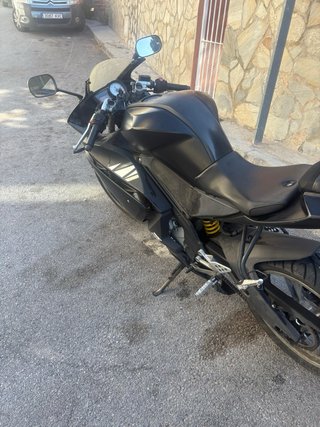 Yamaha YZF R125 Negra mate