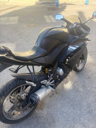 Yamaha YZF R125 Negra mate