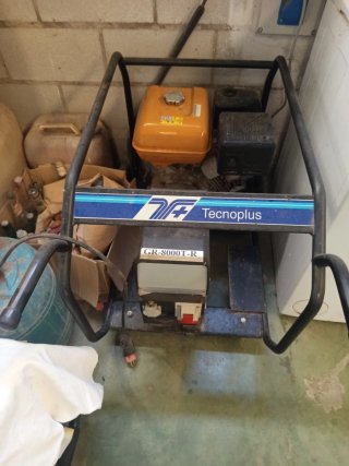 Generador TecnoPlus GR-8000T-R 8000W