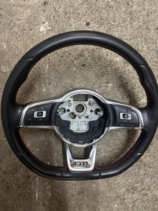 Volante GTI Volkswagen sin airbag