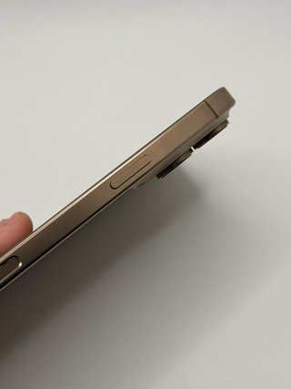 iPhone 16 Pro Max 256GB Titanio - Batería 95%