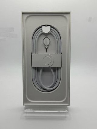 iPhone 16 Pro Max 256GB Titanio - Batería 95%