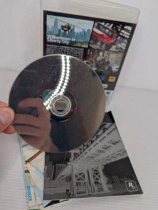 Grand Theft Auto IV PS3 PAL Completo