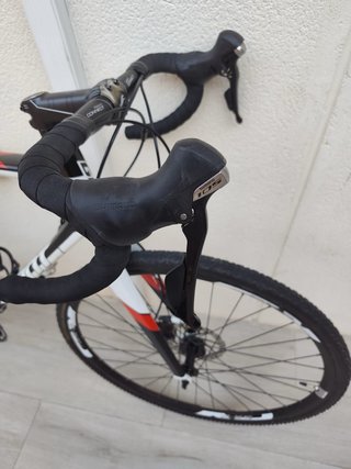 Bicicleta Giant TCX Gravel / Ciclocross