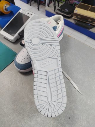 Zapatillas Nike Air Jordan 1 Low Mujer