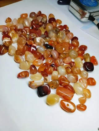 120 Agata Corniola Forate