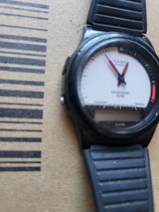 Reloj Casio AQW-5 Años 80