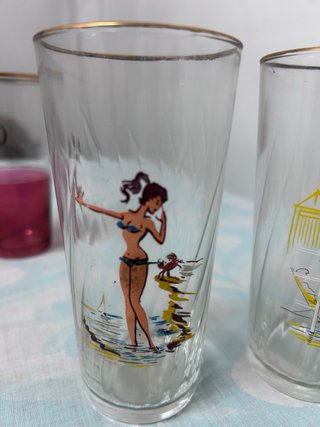 Vasos vintage con borde dorado