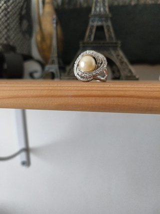 Anillo de perla